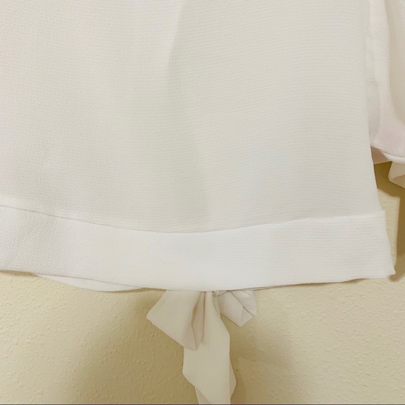 3 FOR $18• White tie back crop top - Picture 4 of 5